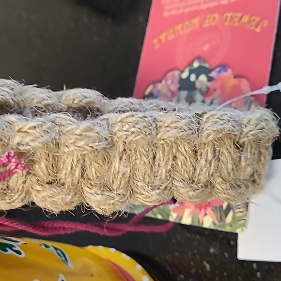 💛❤️Jewel of Mumbai Cow Bell - Picture 5 of 10